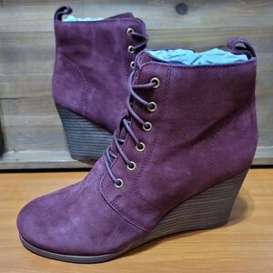 Diba Suede Burgundy Wedge Lace Booties